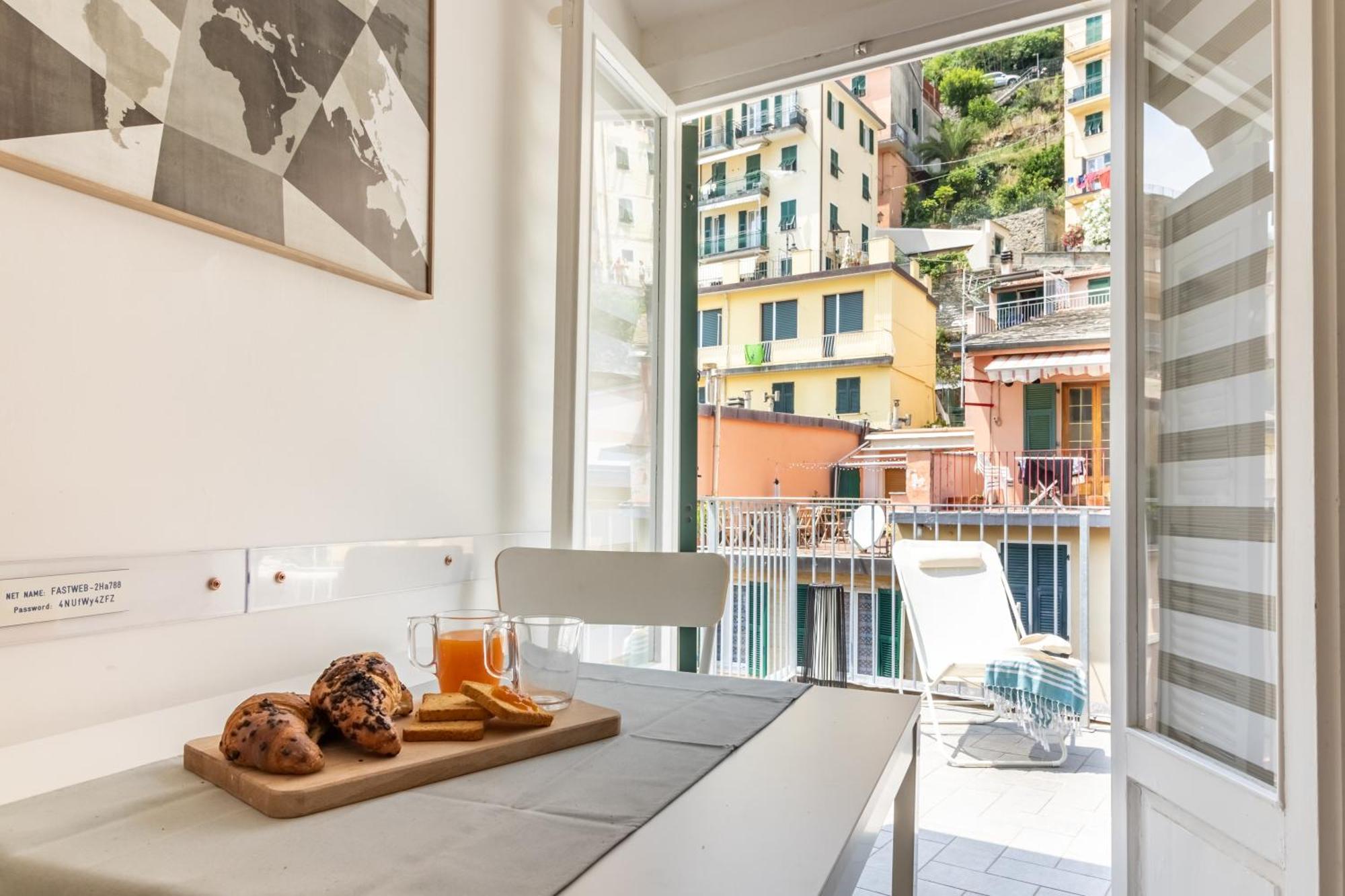Wanderjohn Penthouse 5Terreparco Lägenhet Riomaggiore Exteriör bild